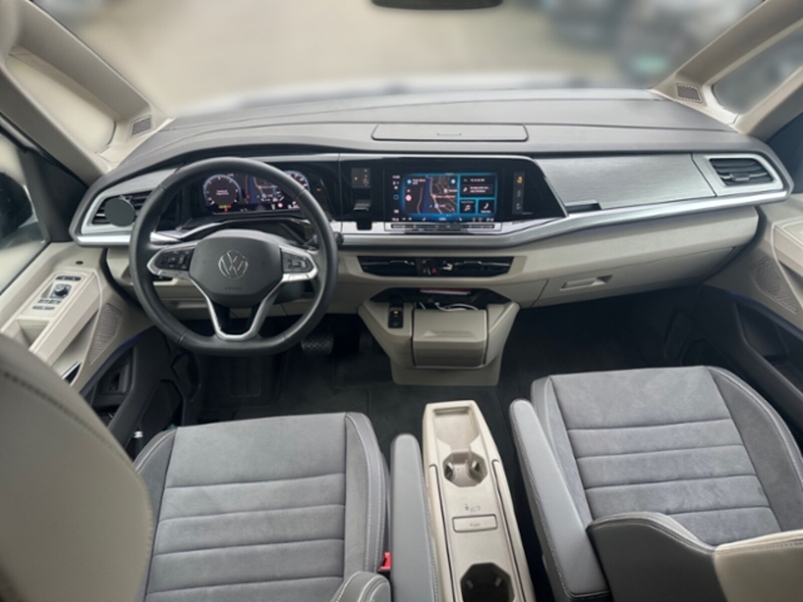 Volkswagen Multivan Langversion – Bild 11