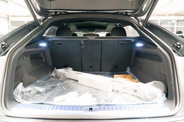 2025 Audi SQ8 Premium Plus - Photo 8