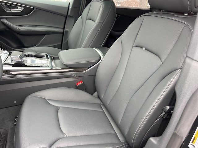 2026 Audi Q8 Premium Plus - Photo 10