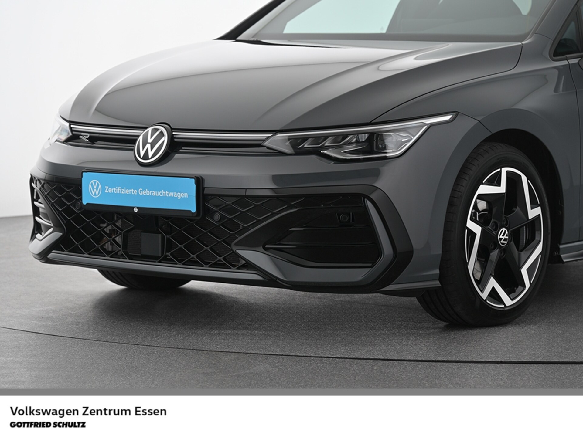 Volkswagen Golf R-Line