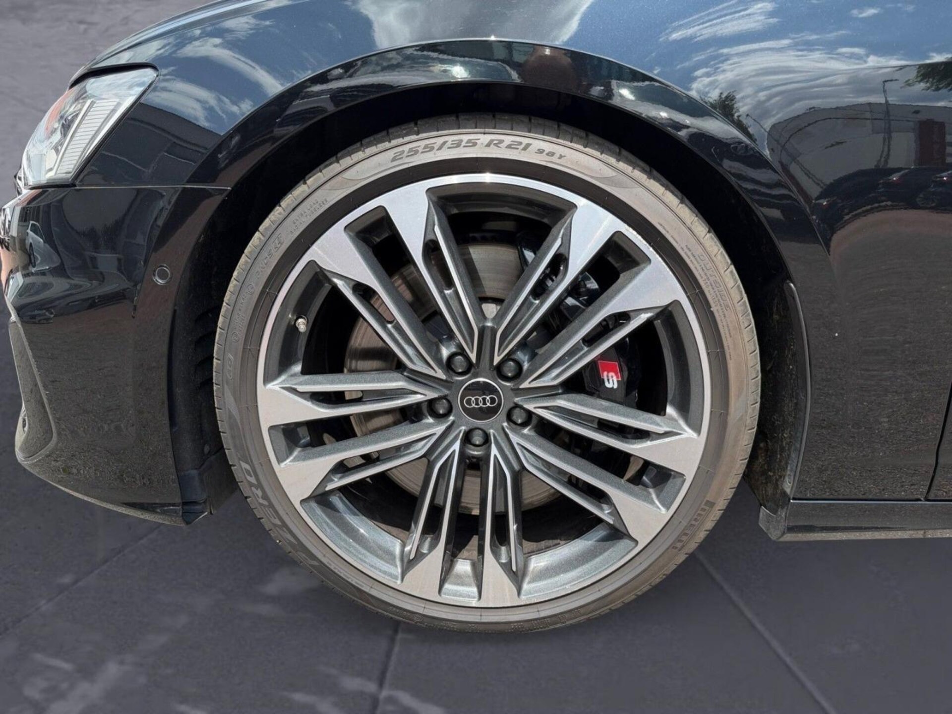 Audi S6 Avant