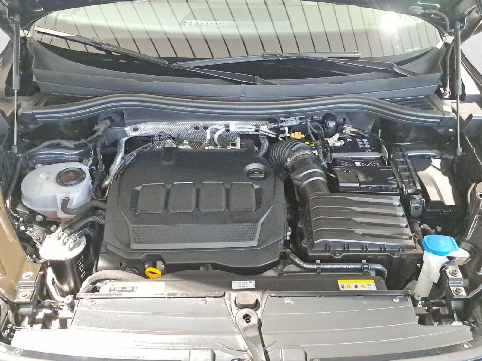 Volkswagen Tiguan – Bild 17