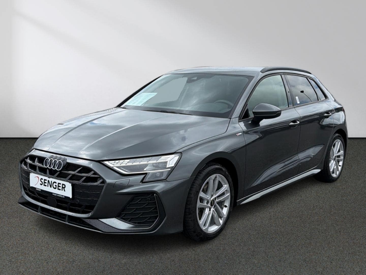 Bild über Audi A3 Sportback S line 30 TFSI S tronic - für weitere Informationen kontaktieren Sie den Audi Partner