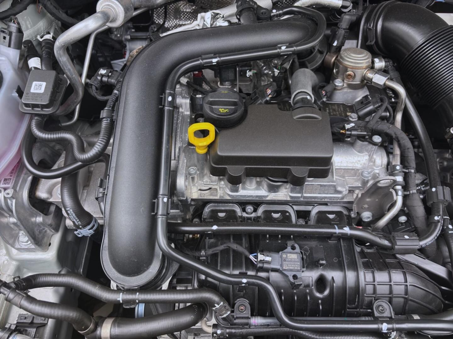 Bild über Audi A1 Sportback S line 25 TFSI S tronic - für weitere Informationen kontaktieren Sie den Audi Partner