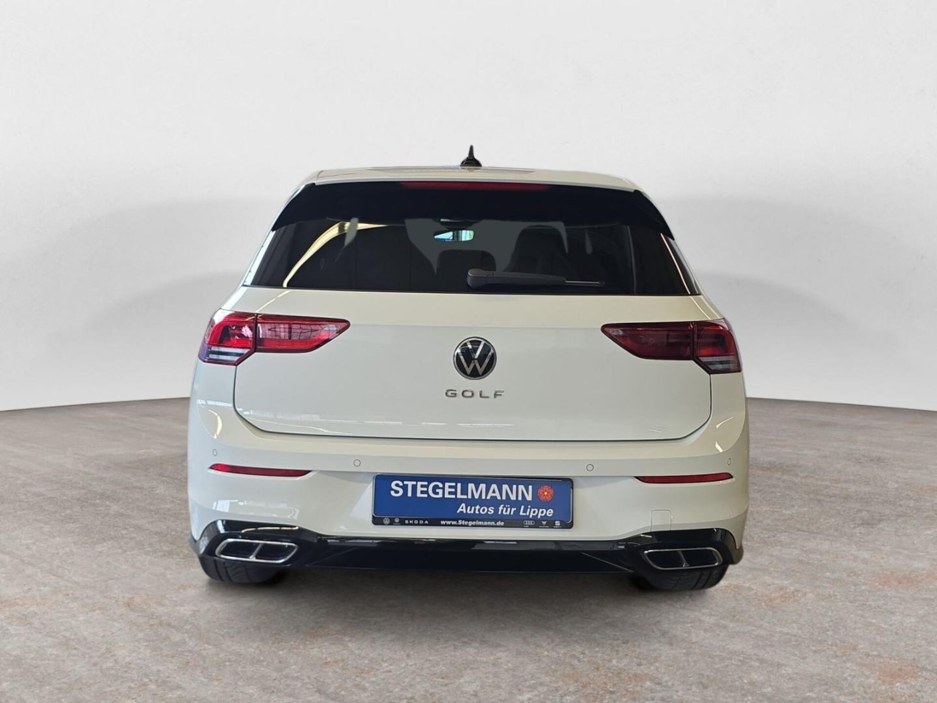 Volkswagen Golf R-Line