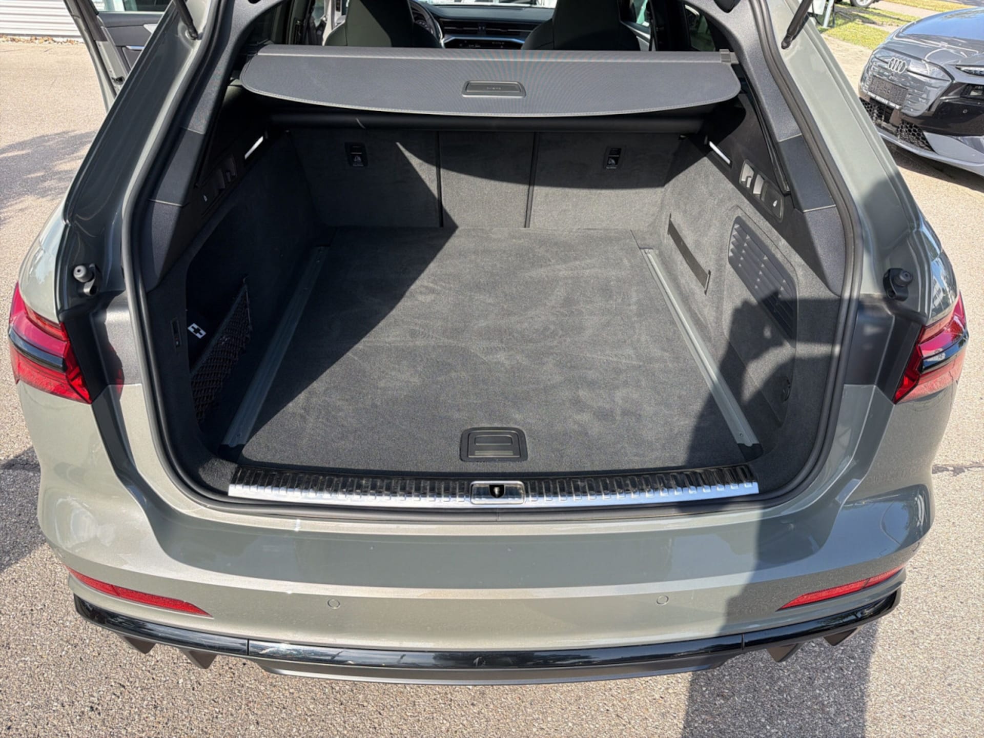 Audi S6 Avant