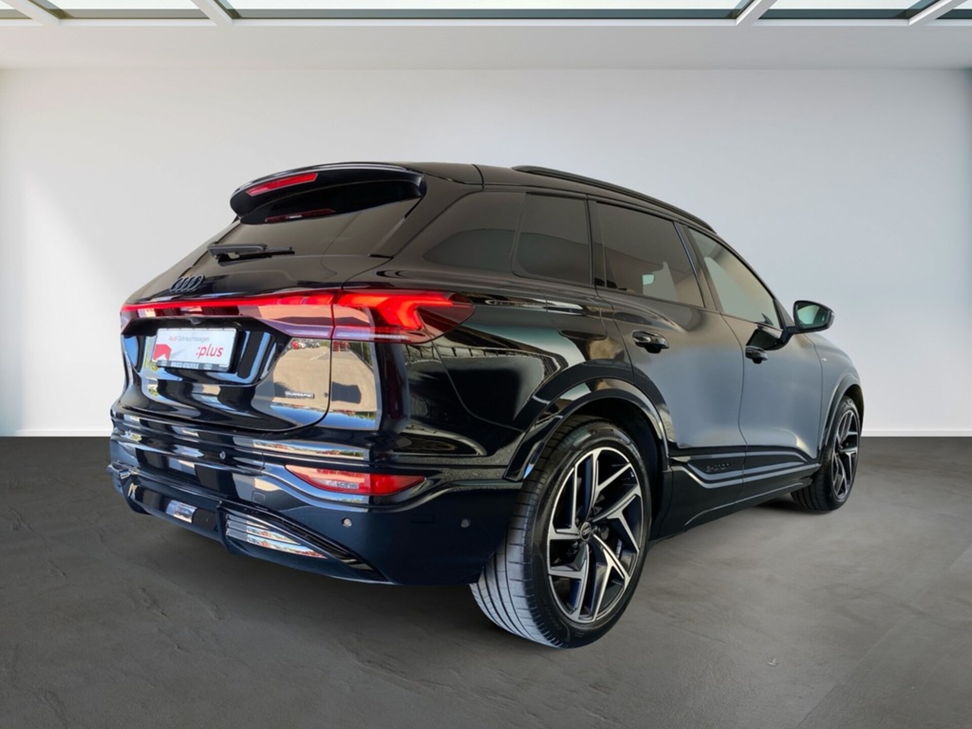 Audi Q6 SUV e-tron