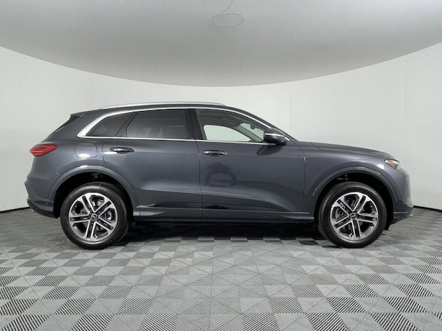 2025 Audi Q5 Premium - Photo 20