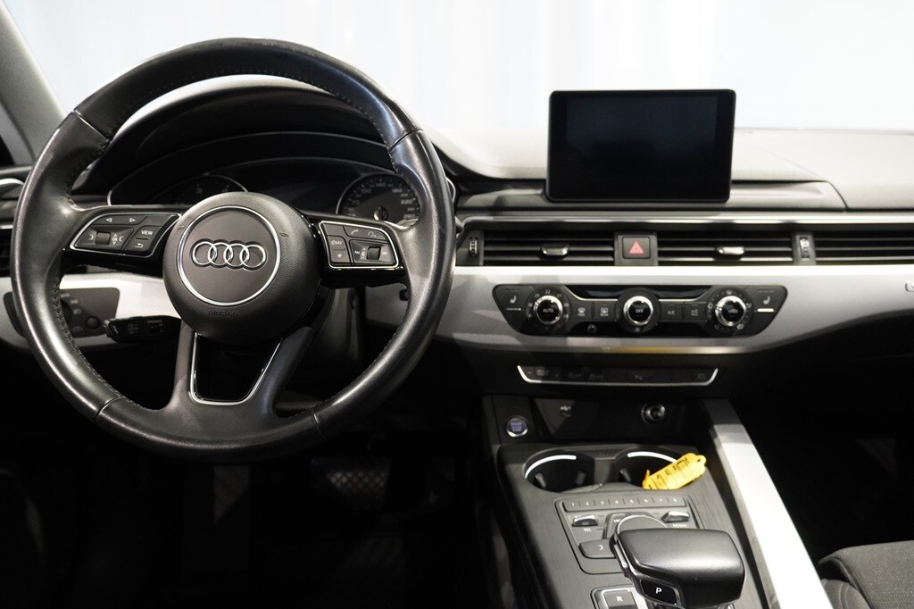 Image about Audi A4 Sedan A4 Sedan 2.0 TDI quattro Proline Sport 190 hk S tronic