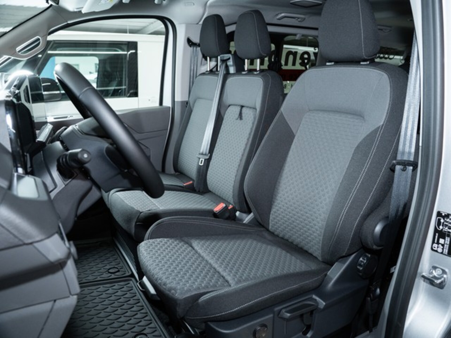 Volkswagen Caravelle langer Radstand Style