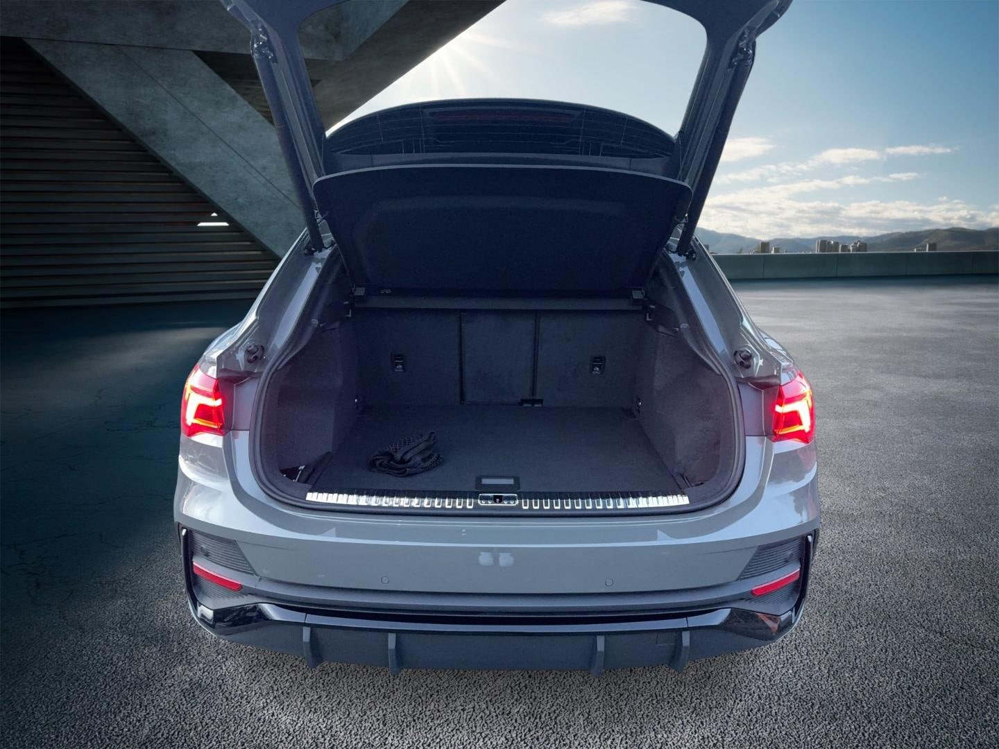 Bild über Audi Q3 Sportback TFSI quattro 140 kW S tronic - für weitere Informationen kontaktieren Sie den Audi Partner