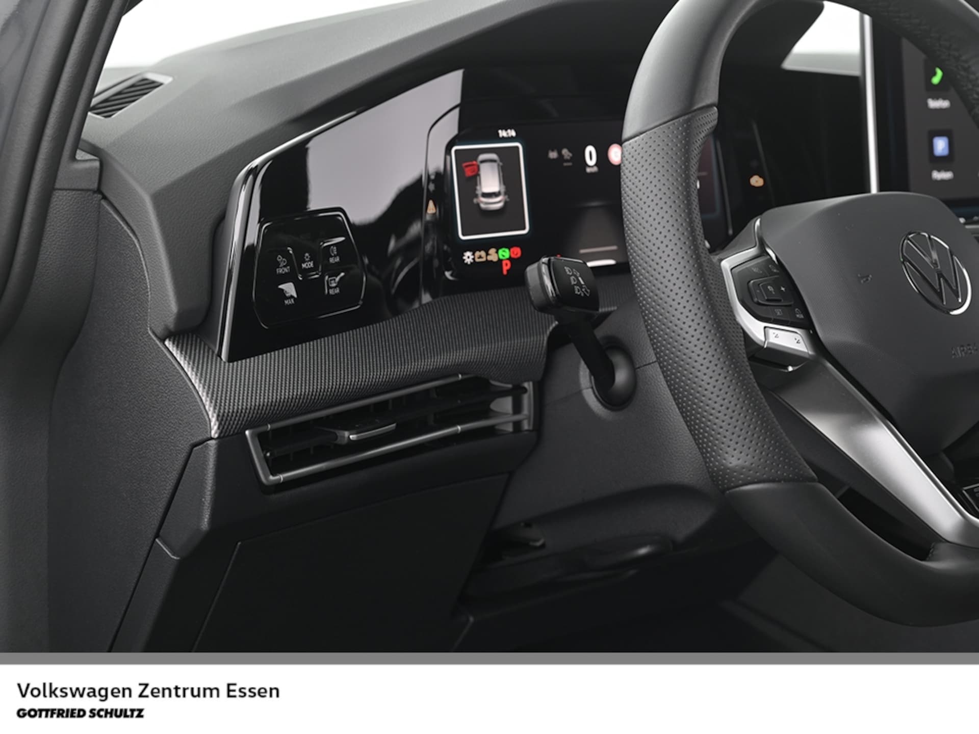Volkswagen Golf R-Line