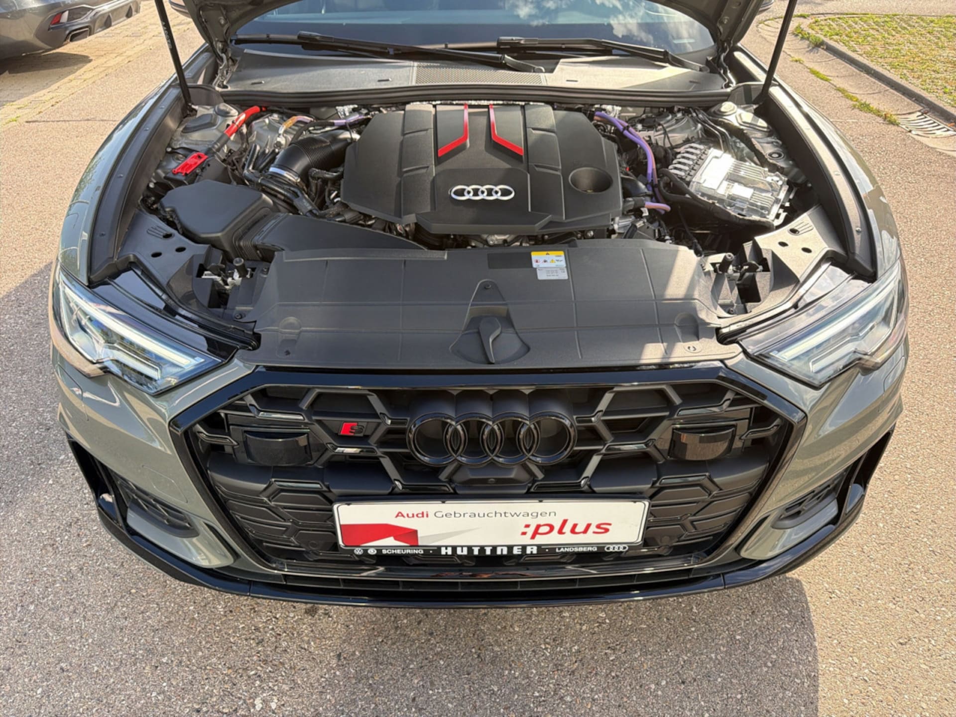 Audi S6 Avant