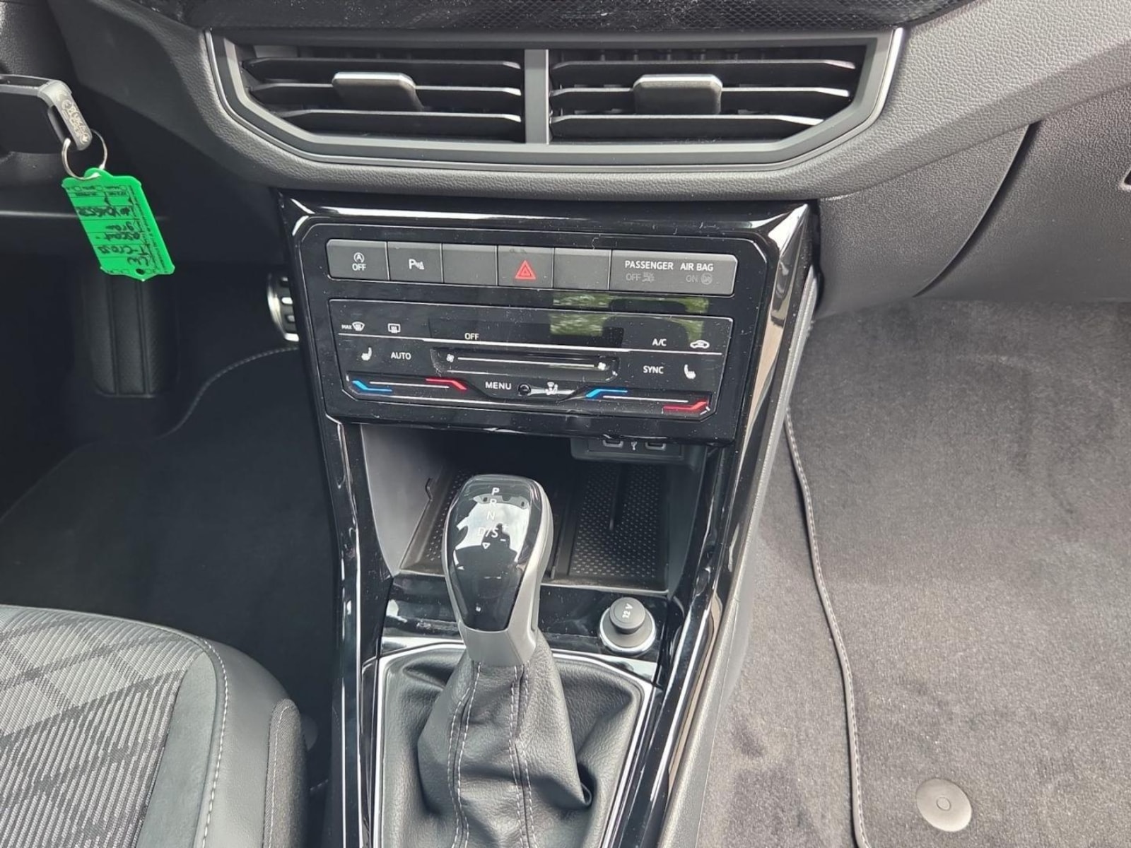 Volkswagen T-Cross – Bild 8