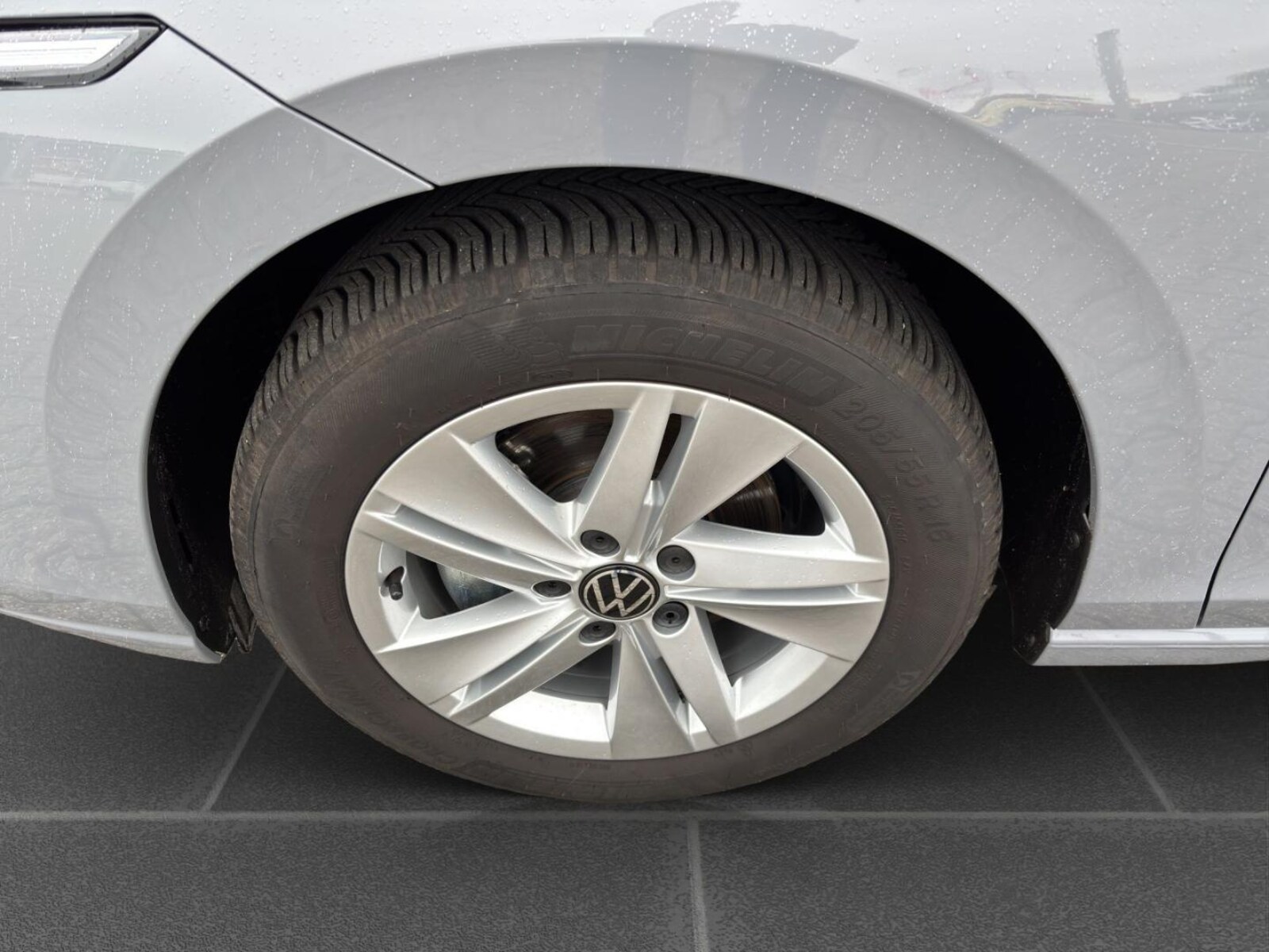 Volkswagen Golf – Bild 8