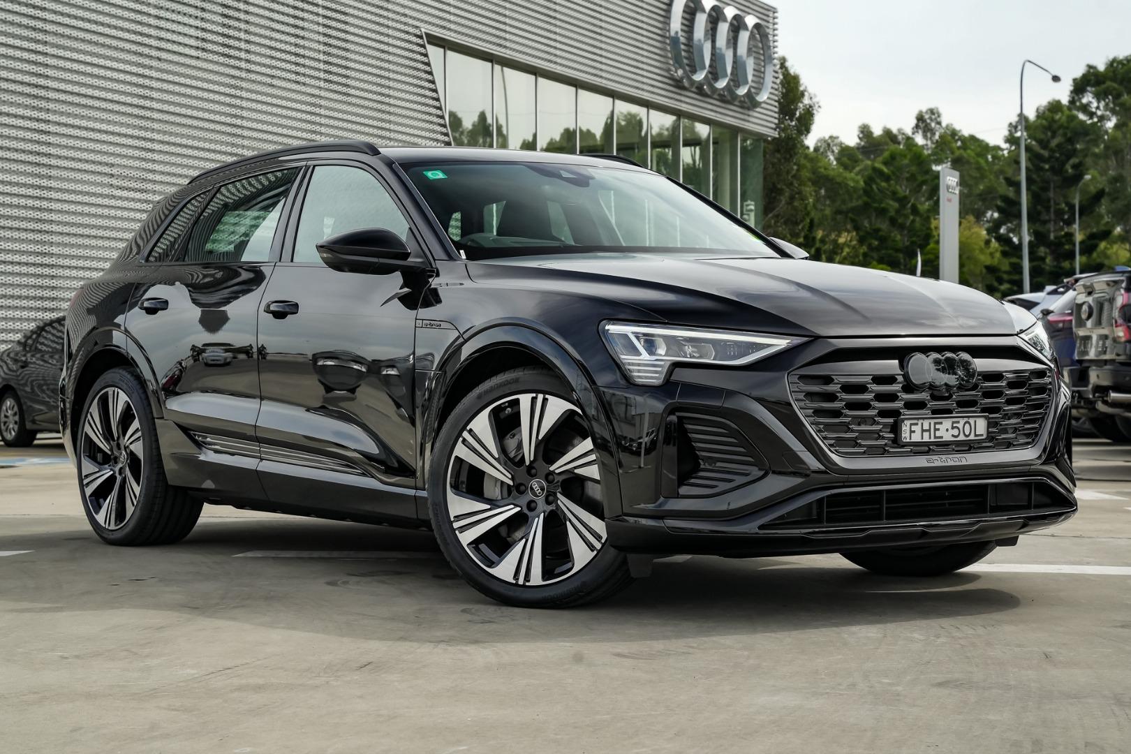 Image about Audi Q8 e-tron 55 e-tron quattro Launch Edition 300,00 kW