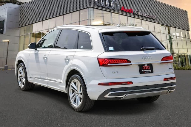 2023 Audi Q7