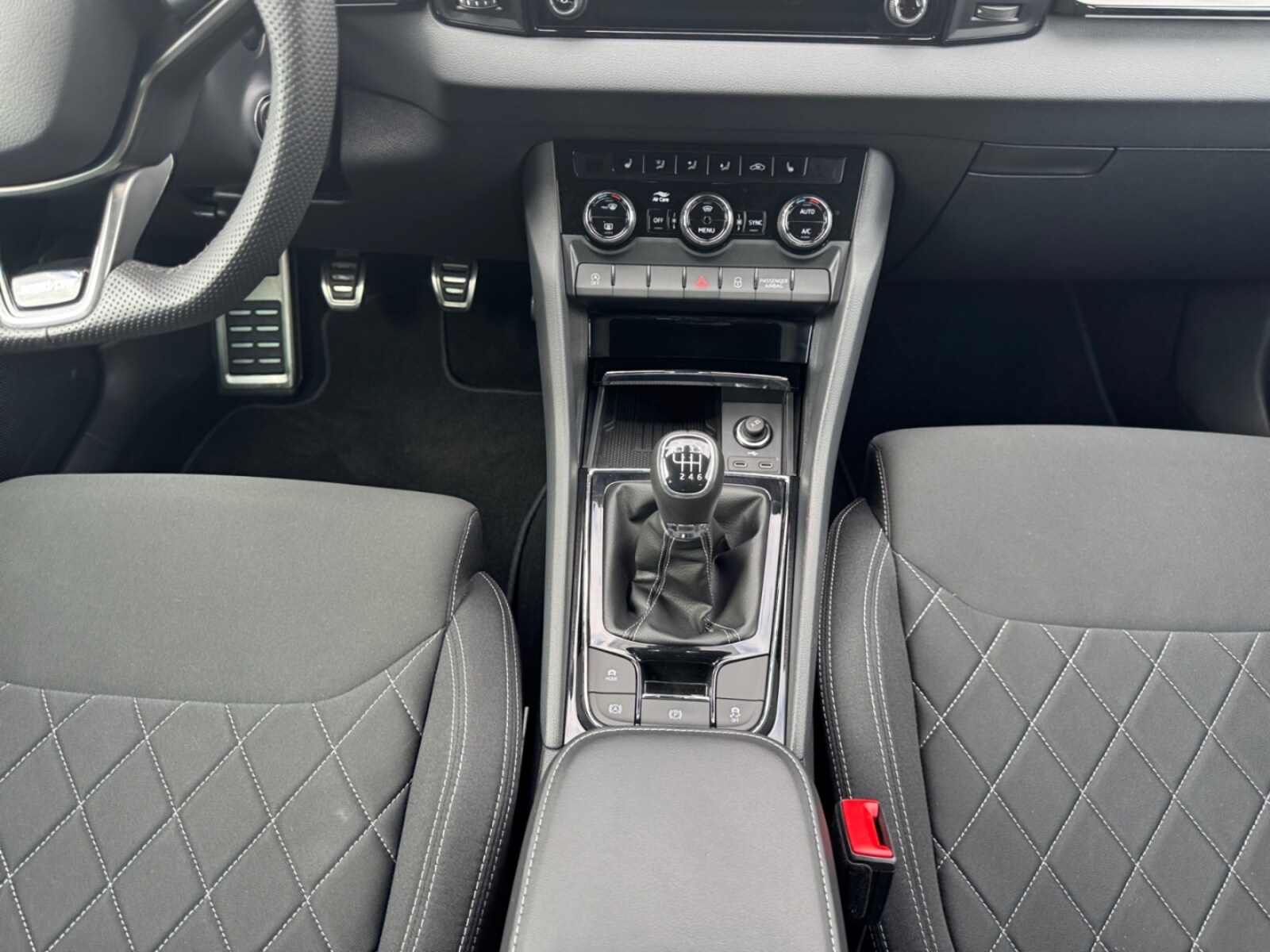 Škoda Karoq – Bild 8