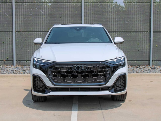 2026 Audi Q8