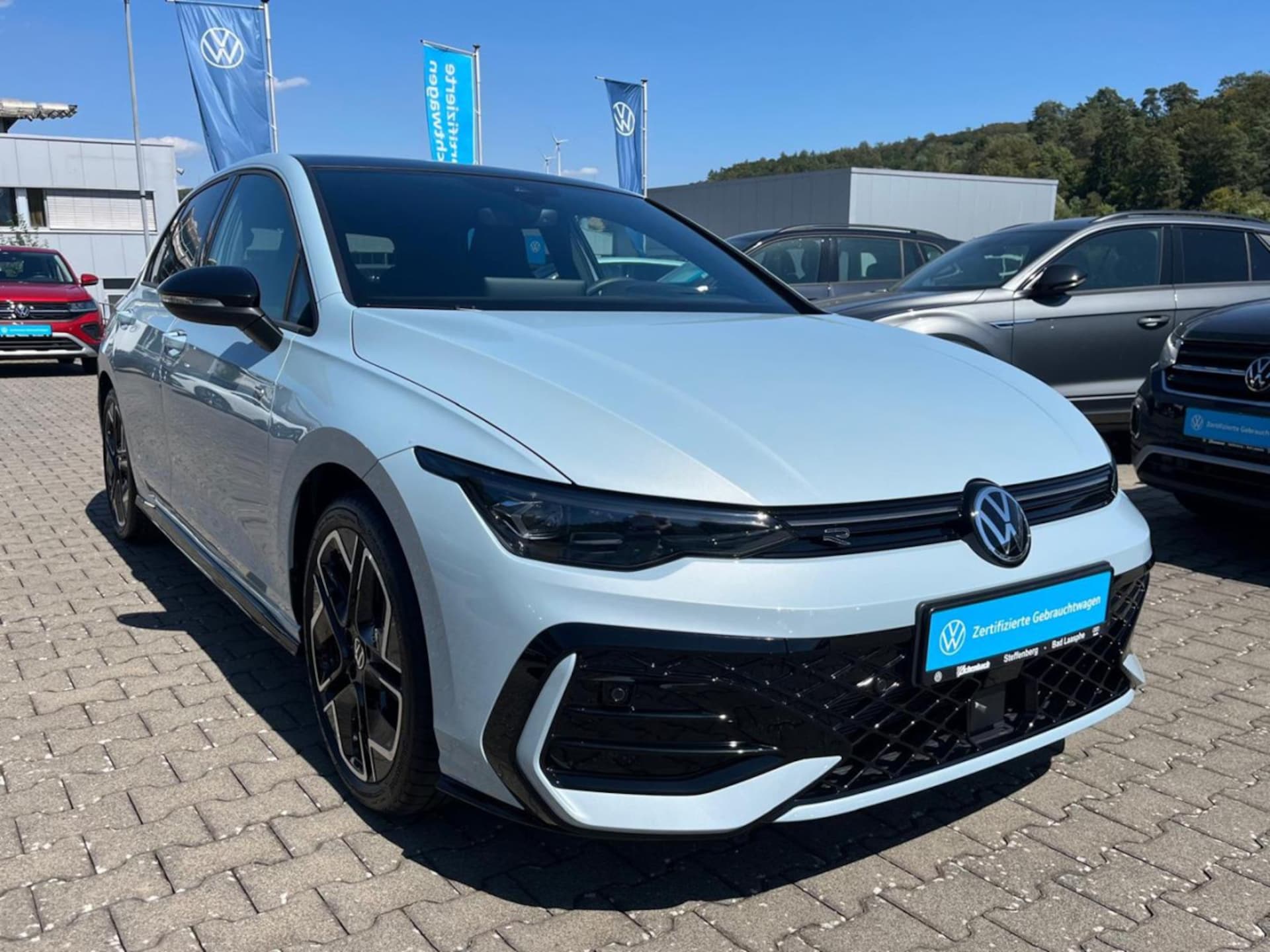 Volkswagen Golf R-Line