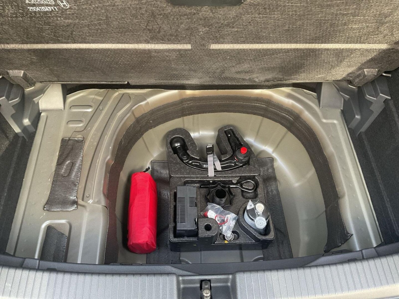 Volkswagen T-Cross – Bild 17