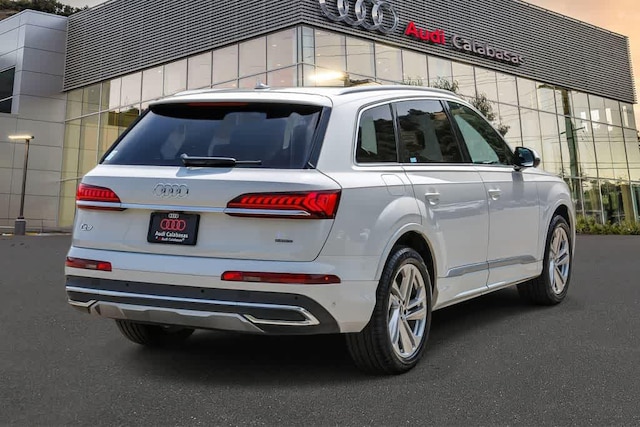 2023 Audi Q7