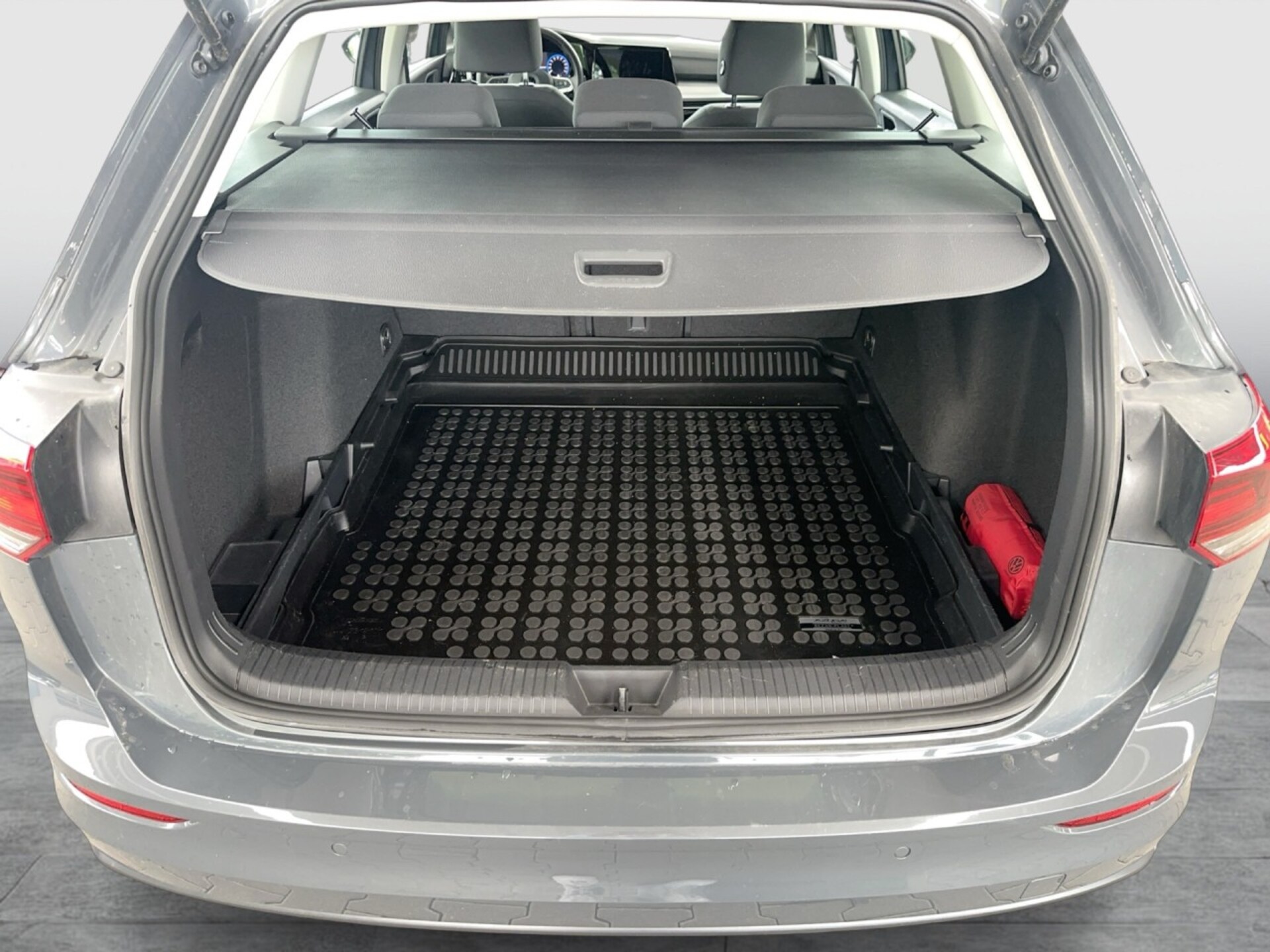 Volkswagen Golf Variant Life