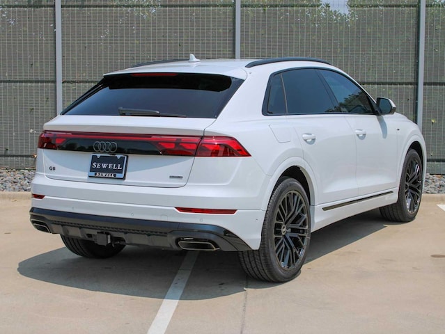 2026 Audi Q8