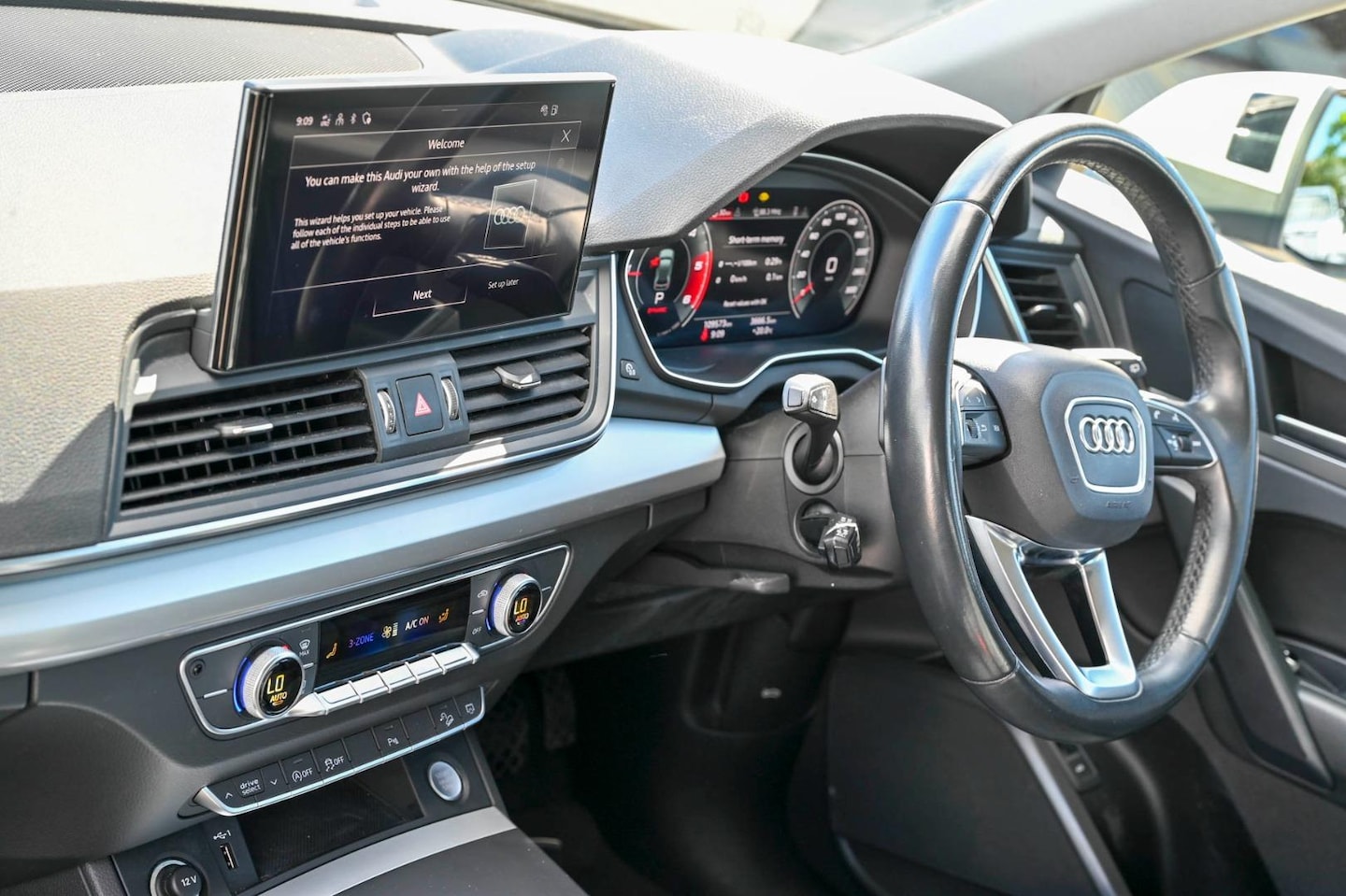 Image about Audi Q5 40 TDI quattro S tronic