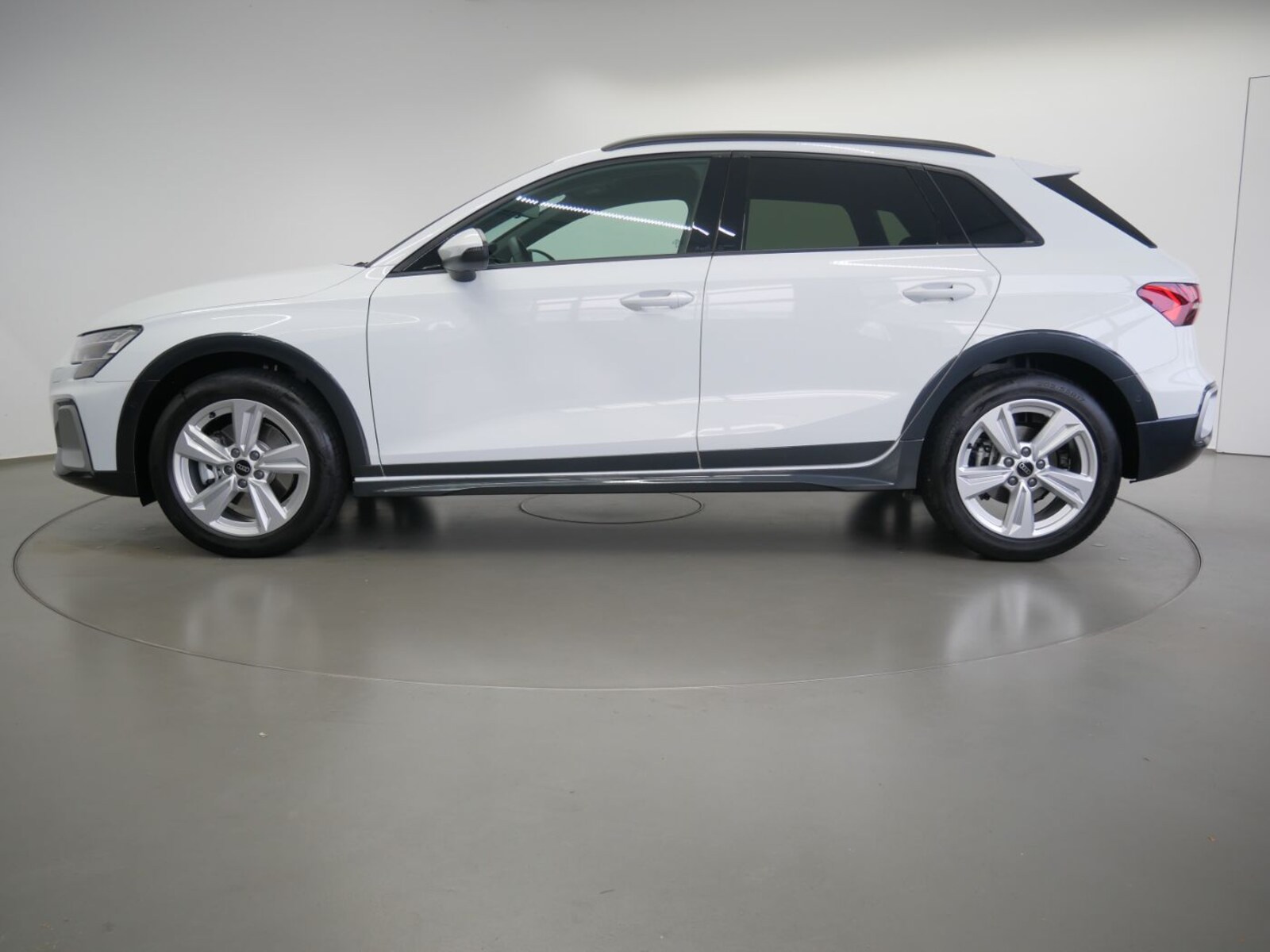 Audi A3 allstreet – Bild 4