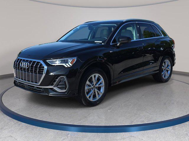 2023 Audi Q3 45 TFSI S Line Premium Plus quattro's photo
