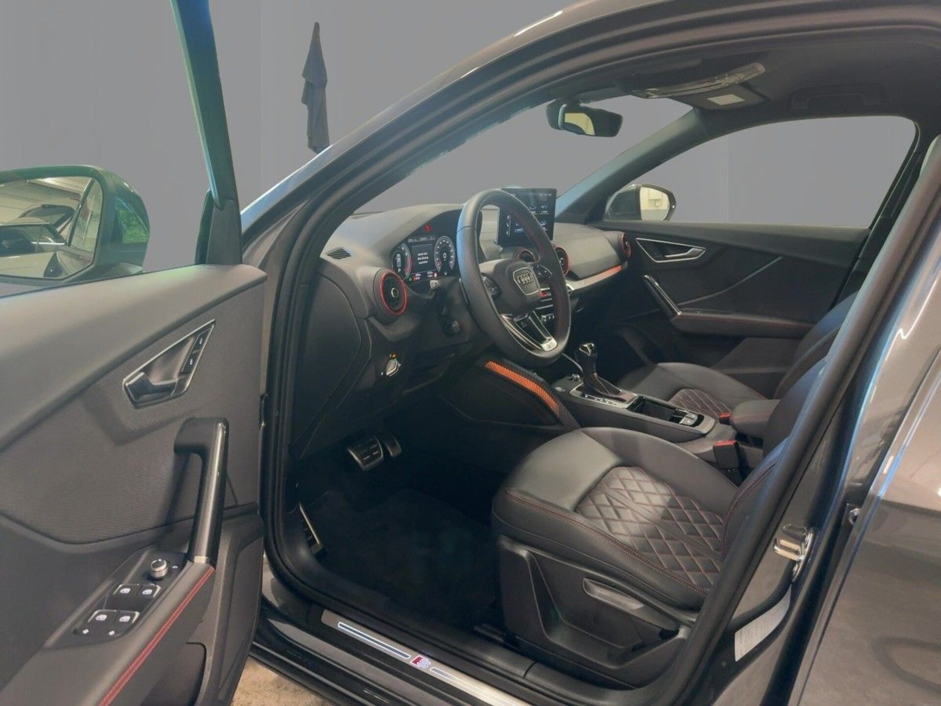 Audi Q2 S line