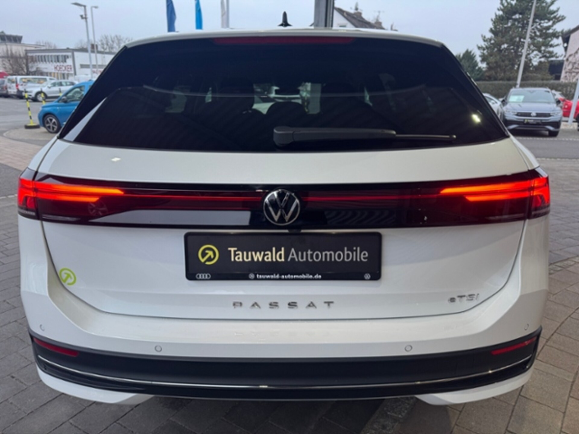 Volkswagen Passat Business