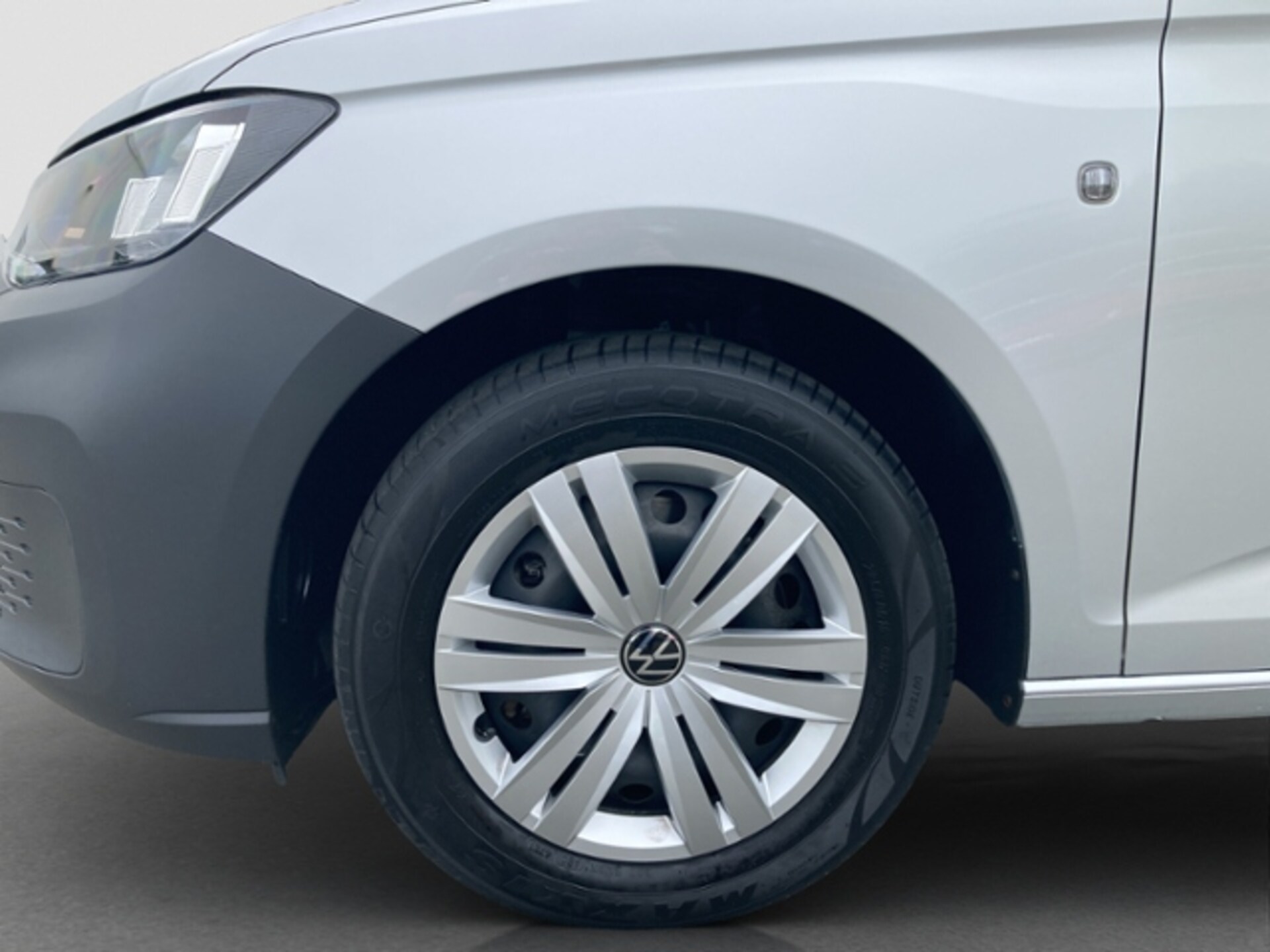 Volkswagen Caddy Basis-Modell