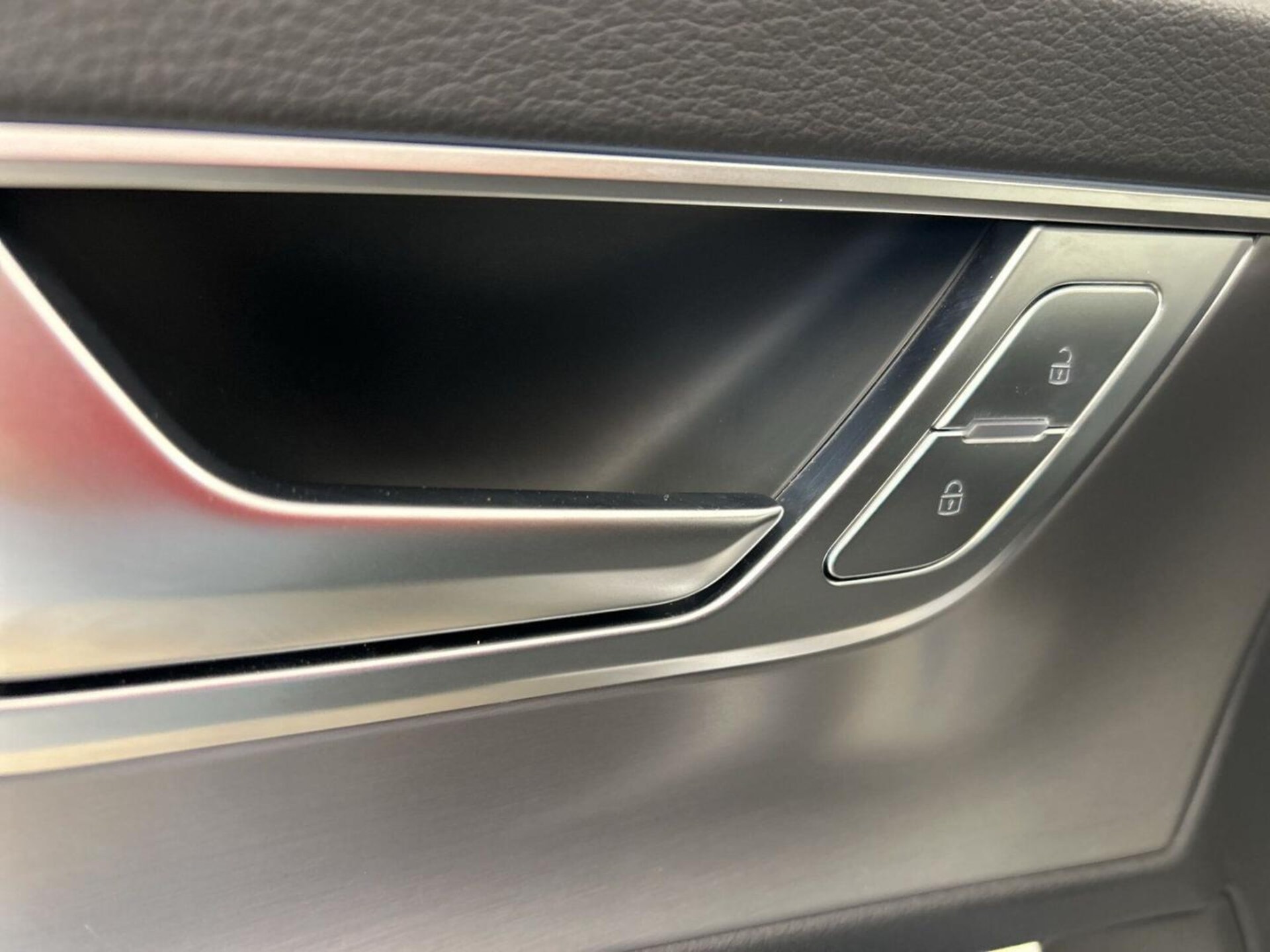 Audi S6 Avant
