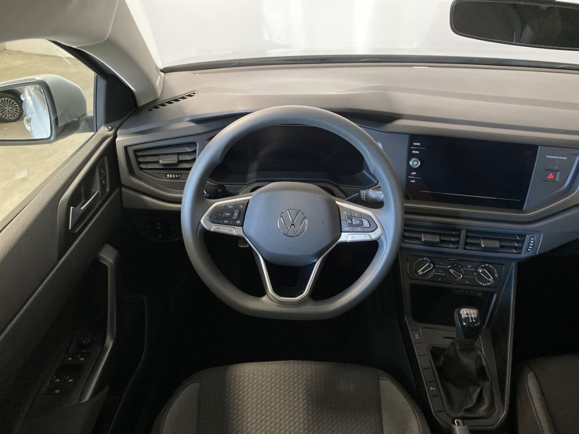 Volkswagen Polo Basis-Modell