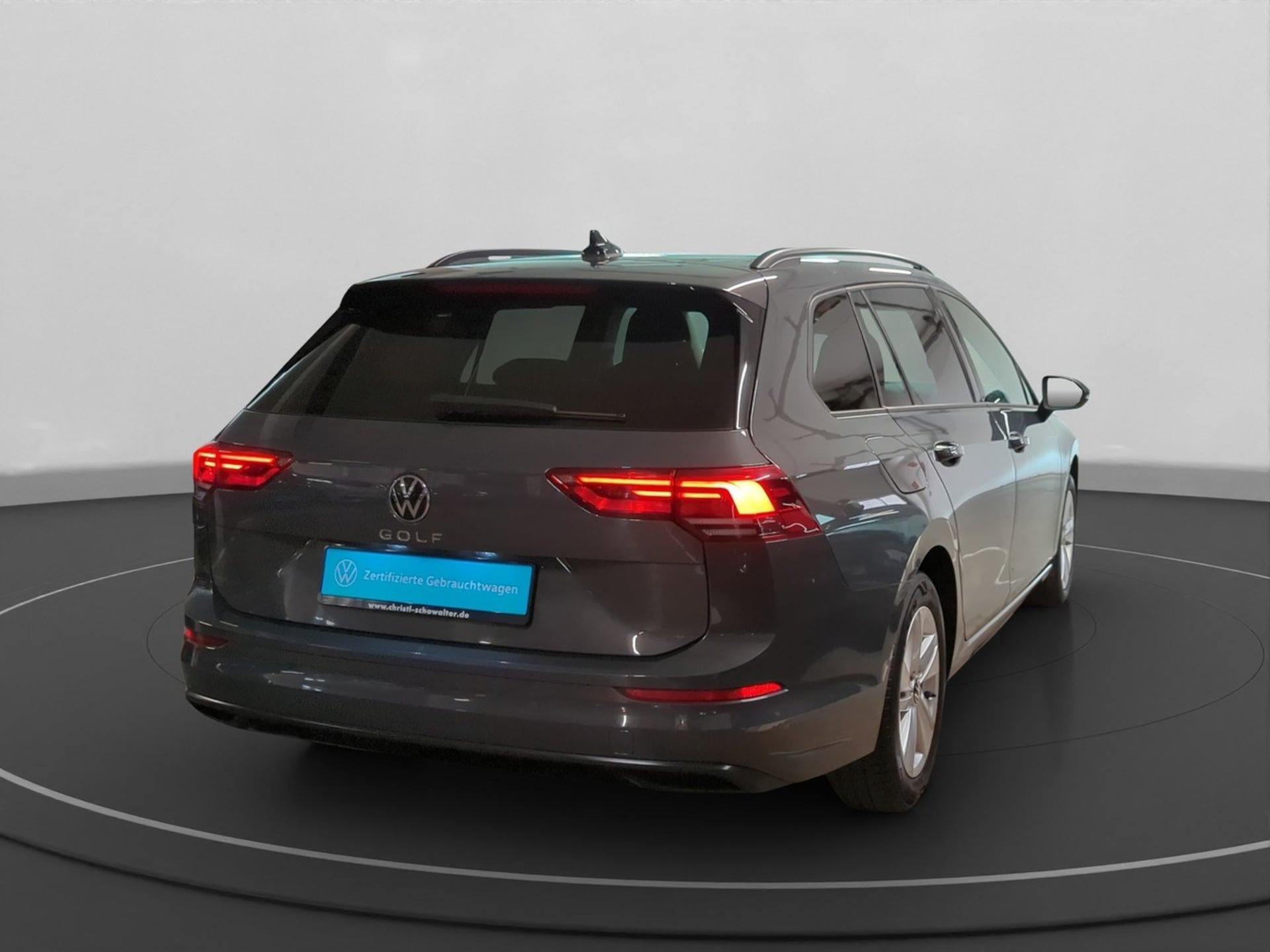 Volkswagen Golf Variant Life