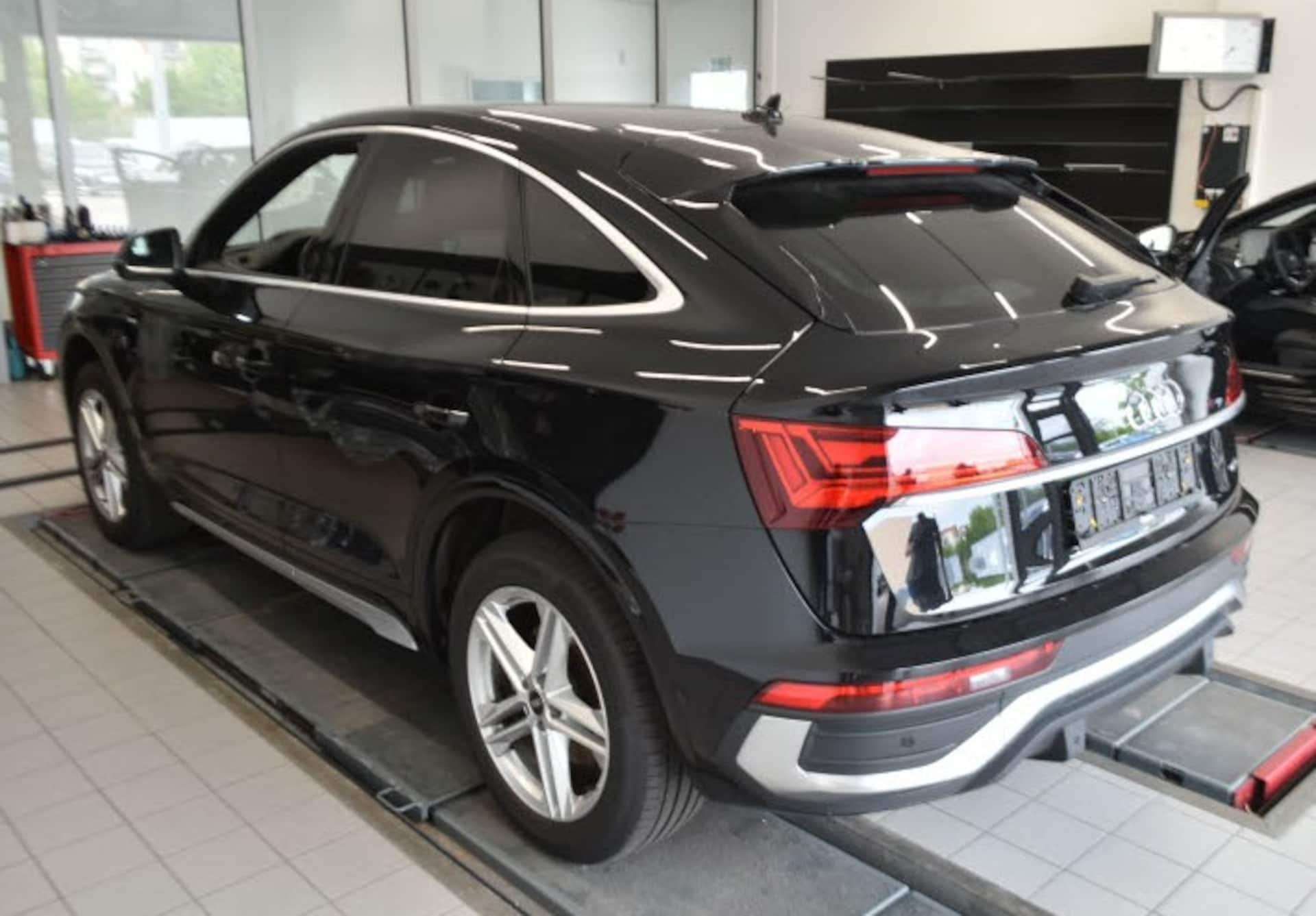 Audi Q5 Sportback S line
