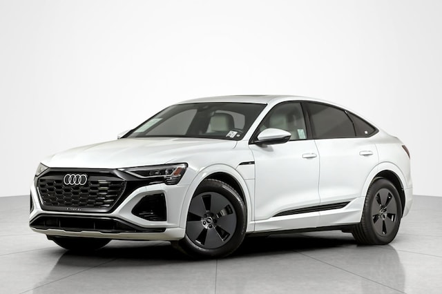 2024 Audi Q8 Sportback e-tron