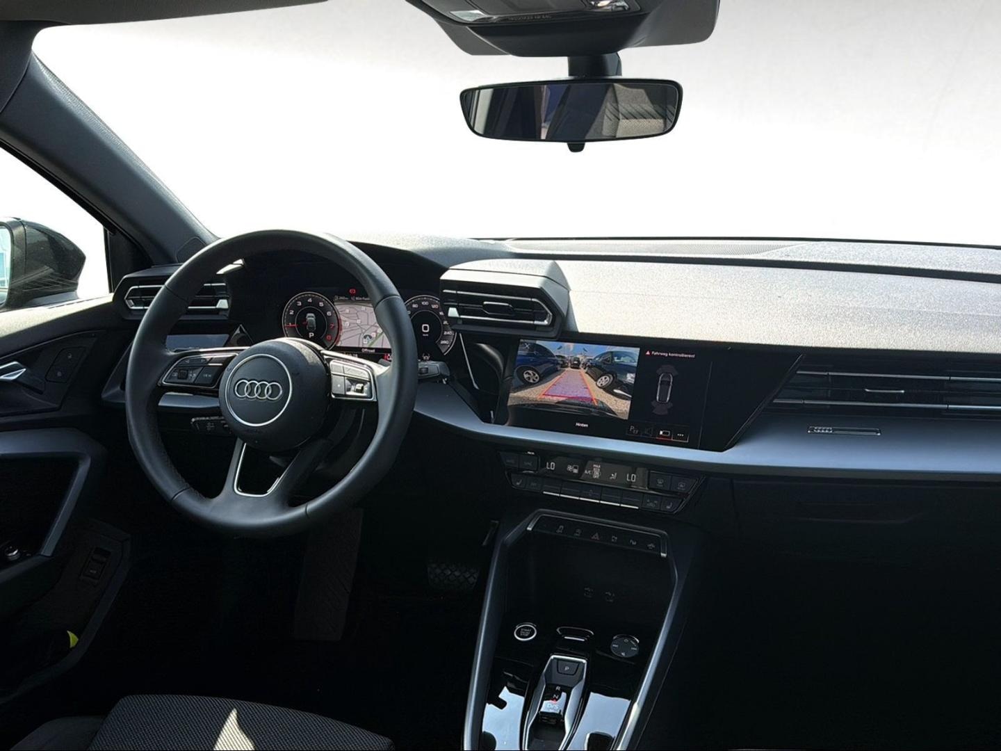 Bild über Audi A3 Sportback TFSI 110 kW S tronic - für weitere Informationen kontaktieren Sie den Audi Partner