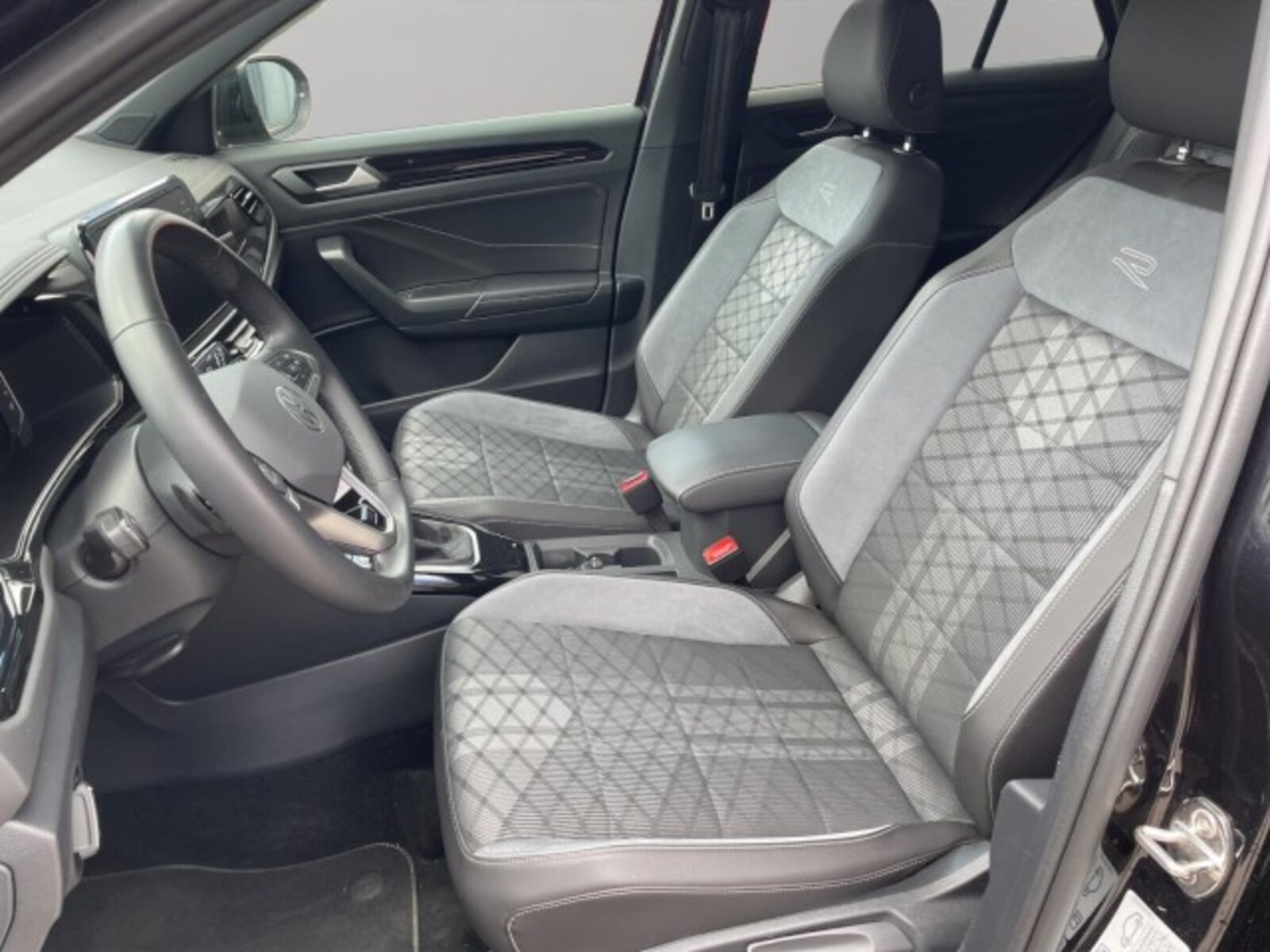 Volkswagen T-Roc – Bild 10