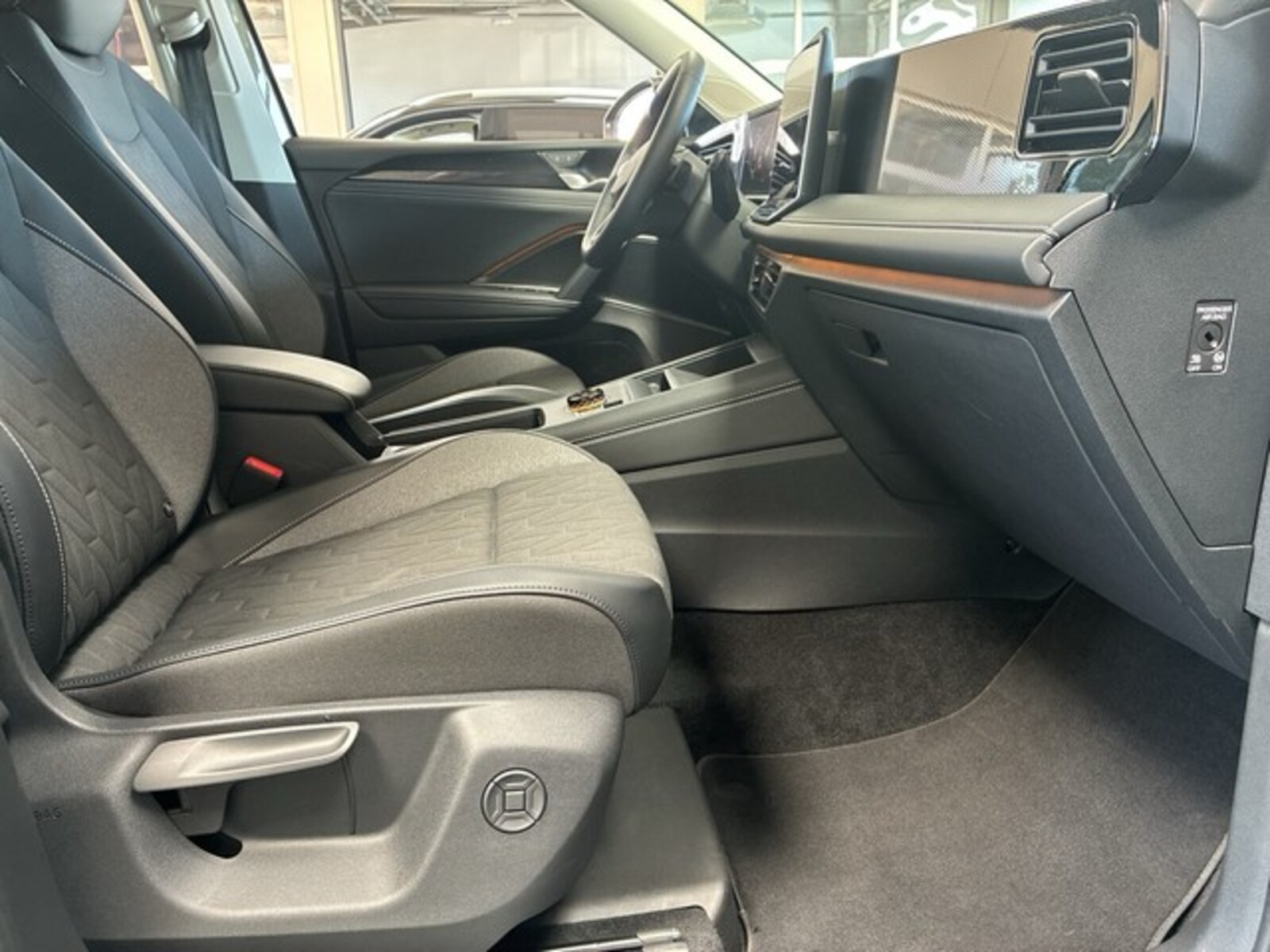 Volkswagen Tiguan – Bild 15