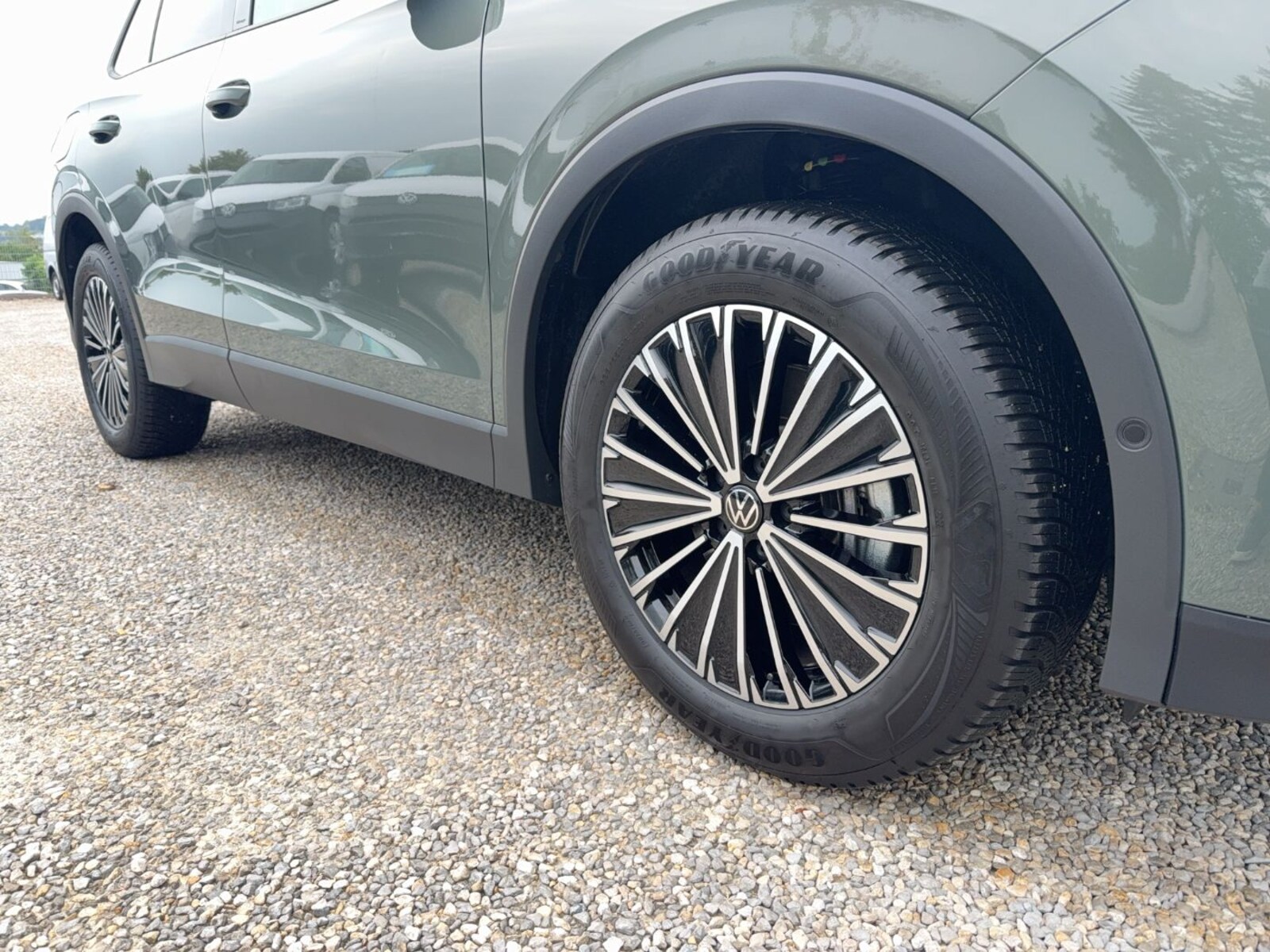 Volkswagen Tiguan – Bild 16
