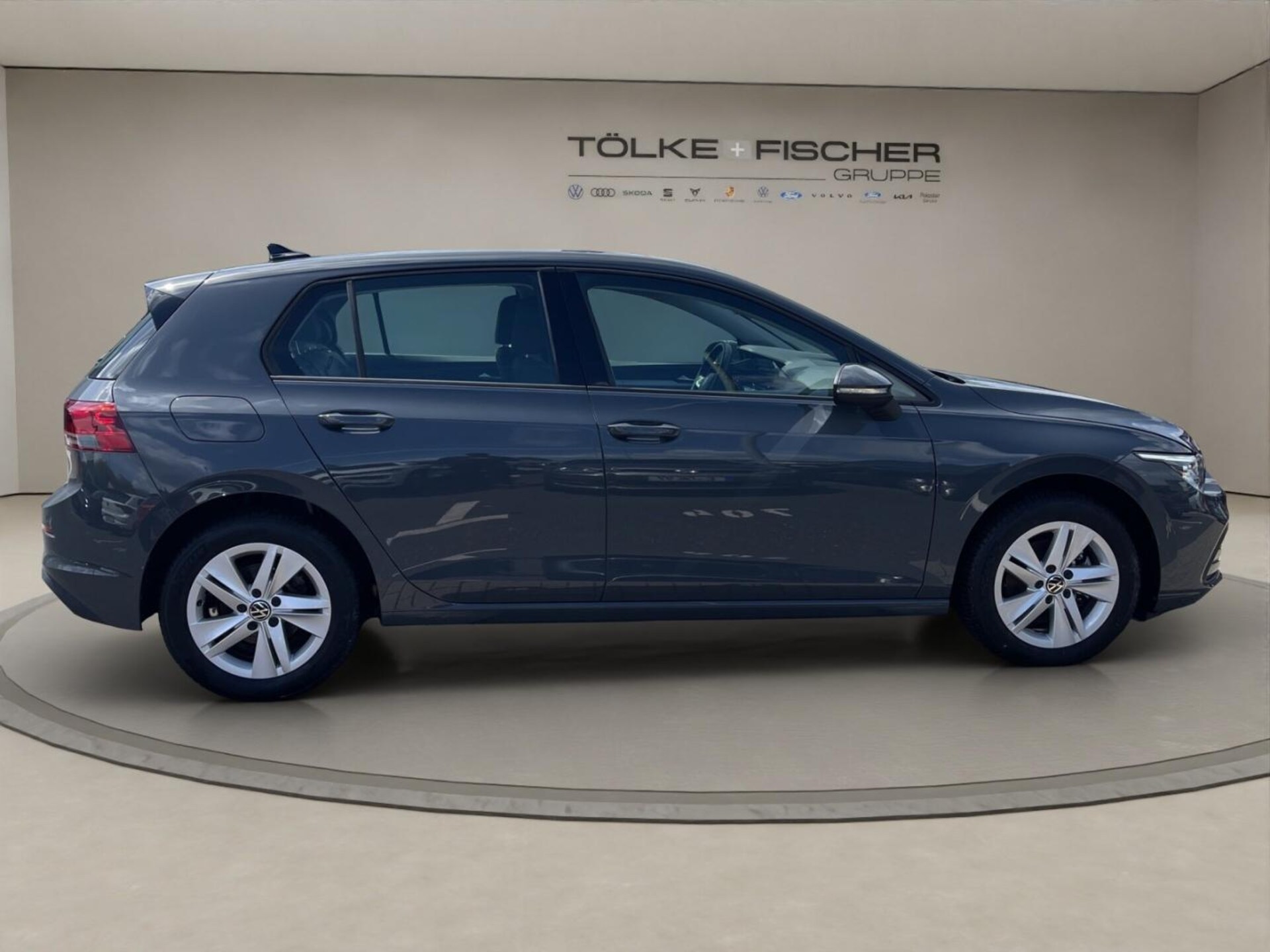Volkswagen Golf Life