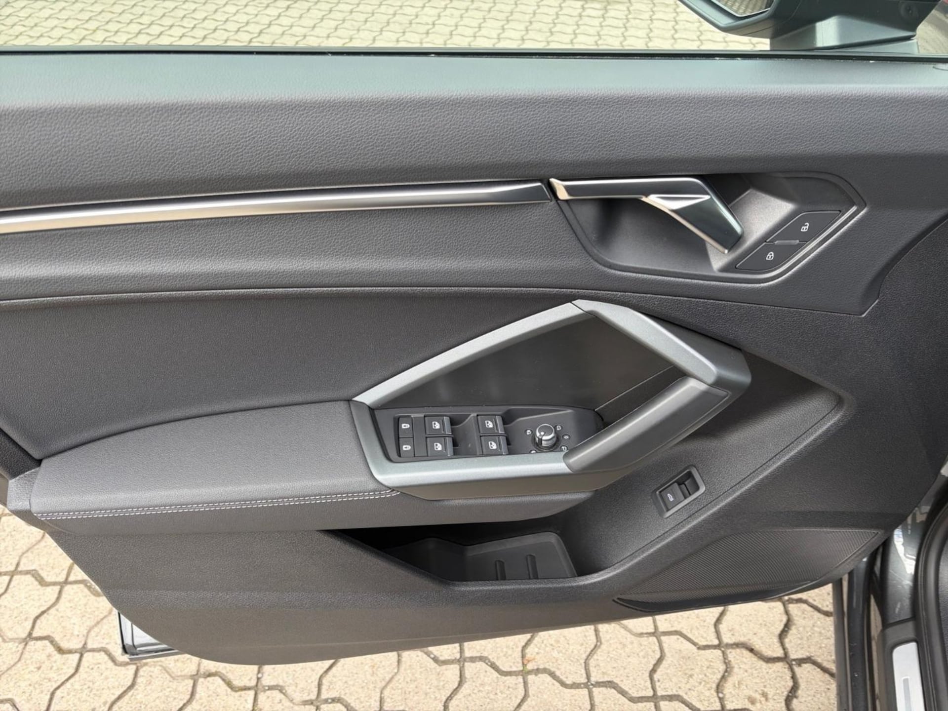 Audi Q3 Sportback S line