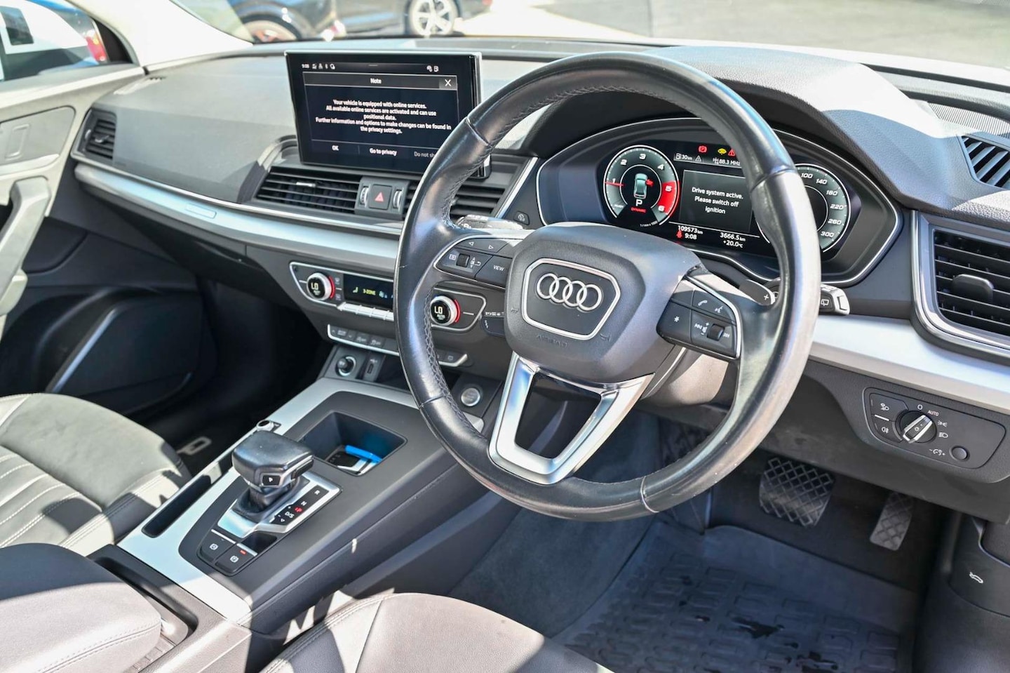 Image about Audi Q5 40 TDI quattro S tronic