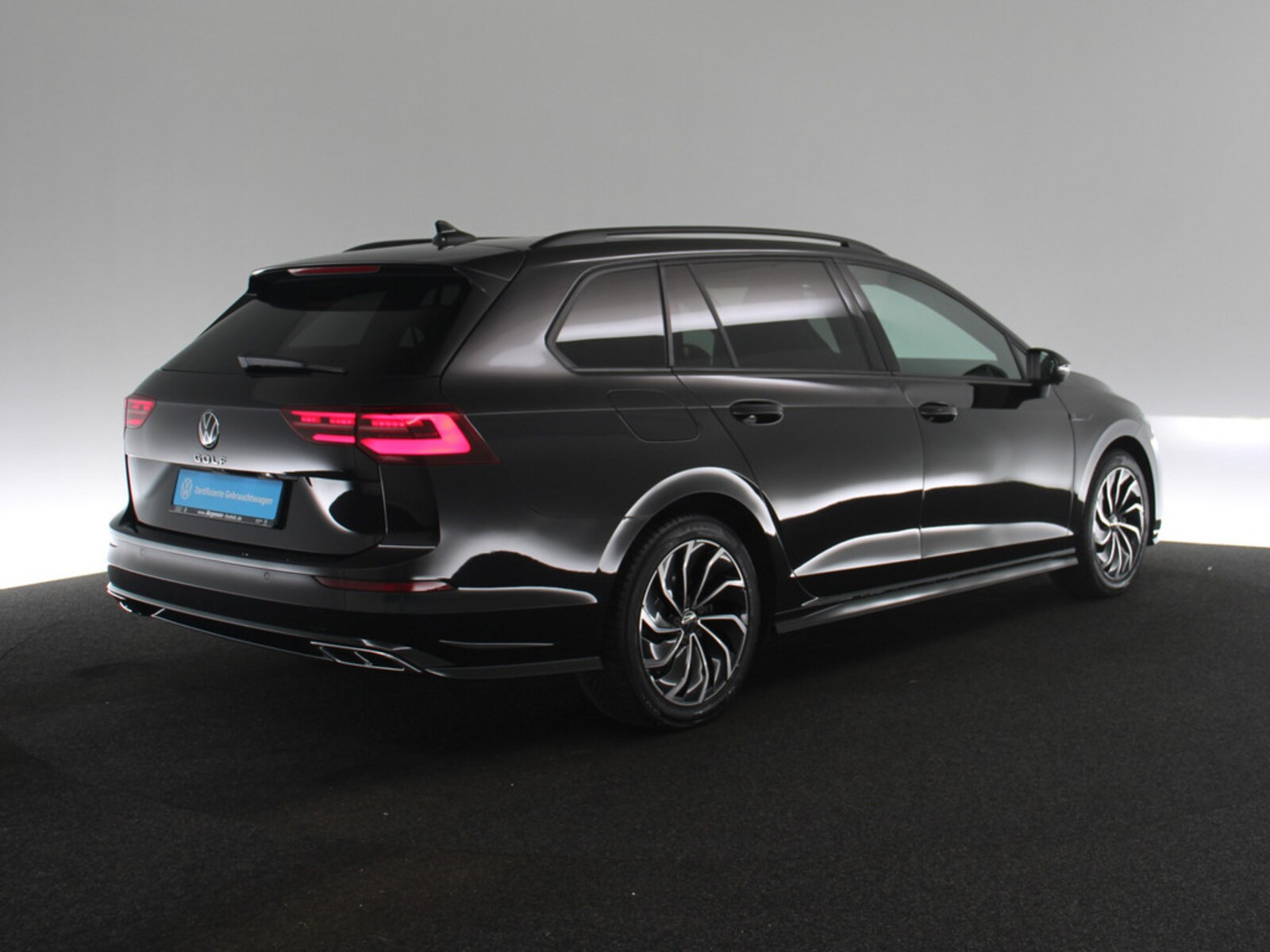 Volkswagen Golf Variant – Bild 4