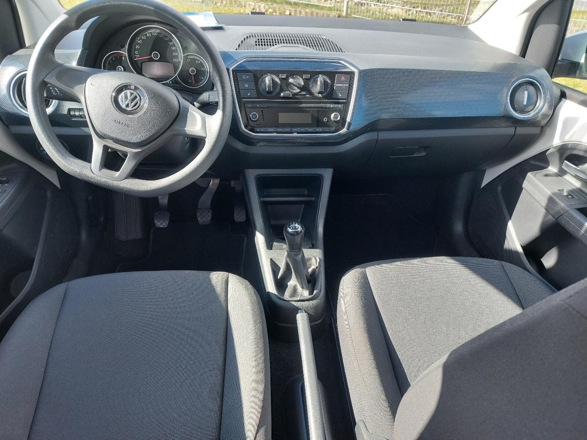 Volkswagen up! move up!