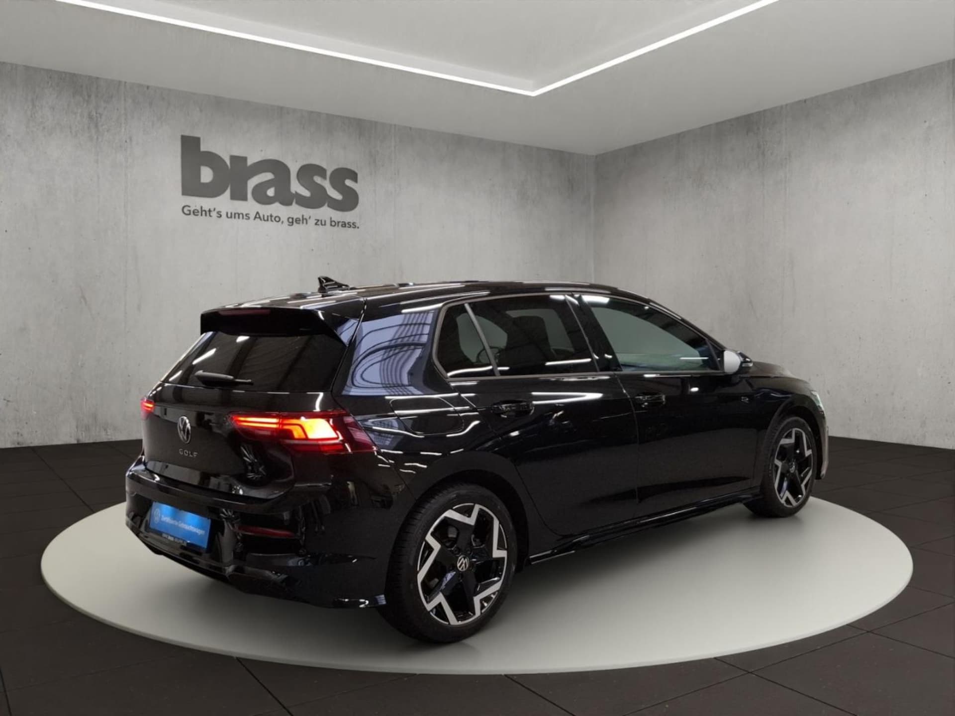 Volkswagen Golf R-Line