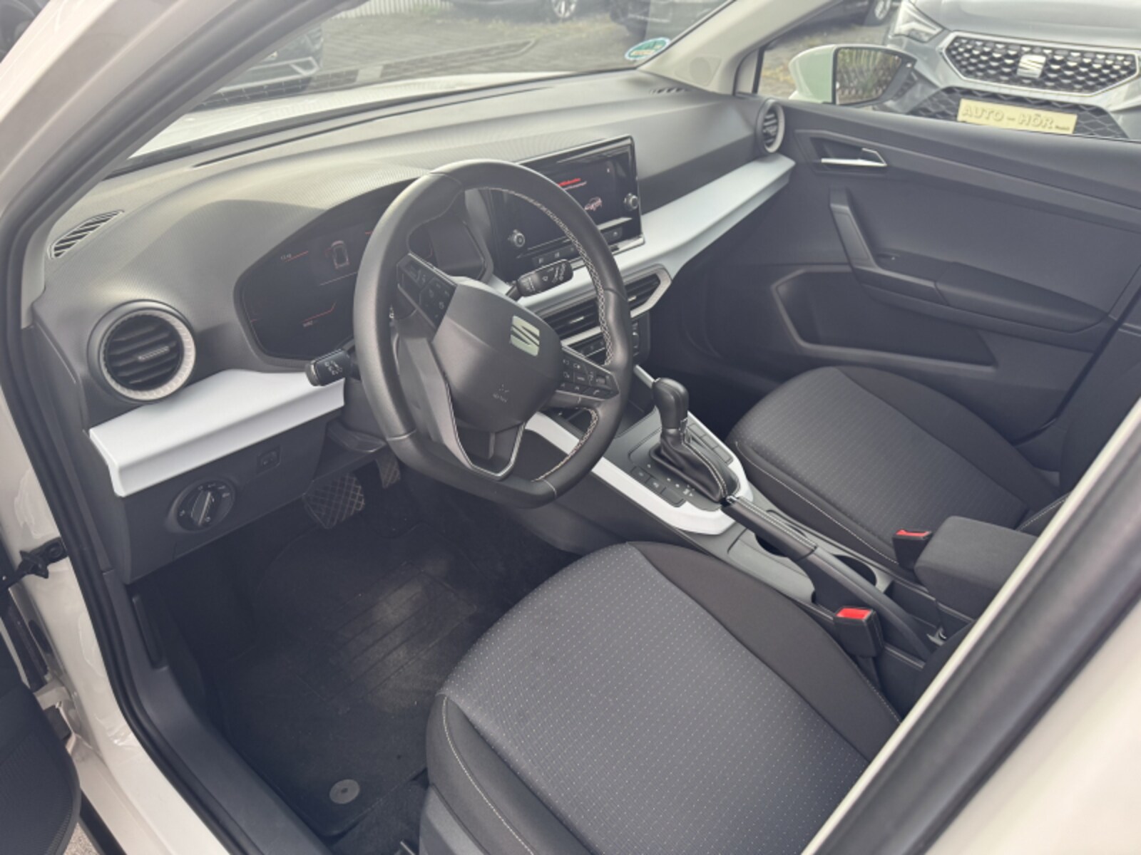 SEAT Arona – Bild 10